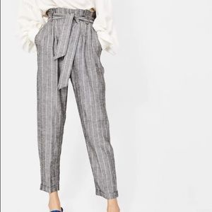 Paperbag high waisted ankle pants